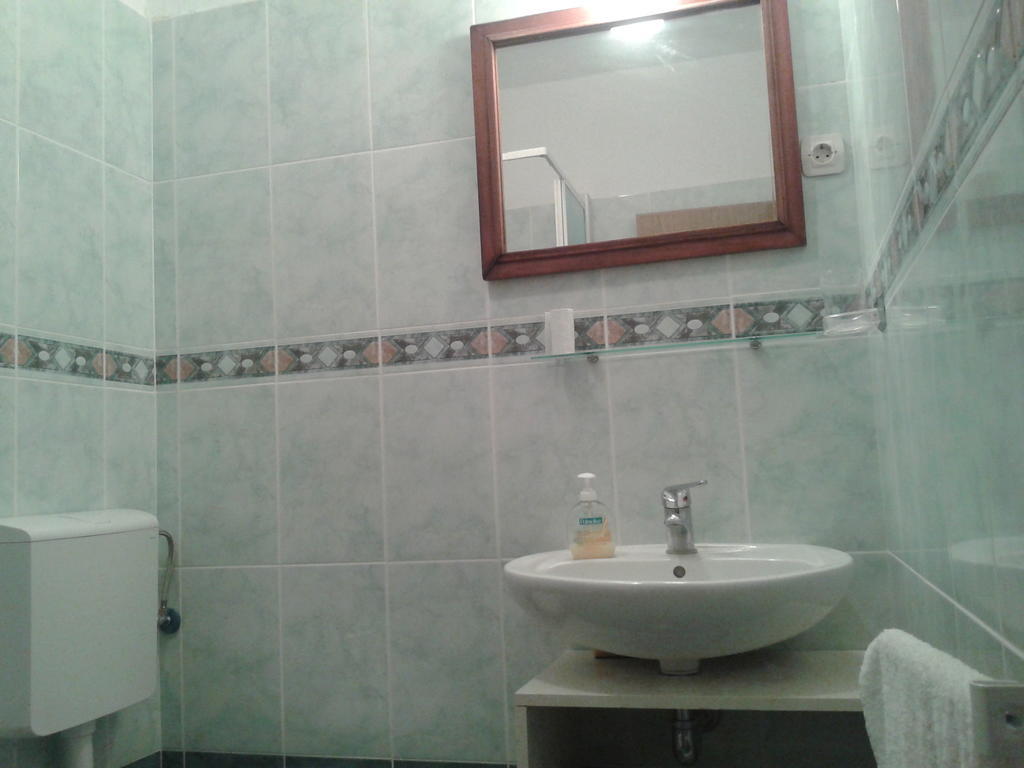 Apartments Loncarevic Slano Cameră foto
